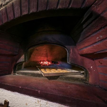 B&B Il Grottino Di Assergi Esterno foto